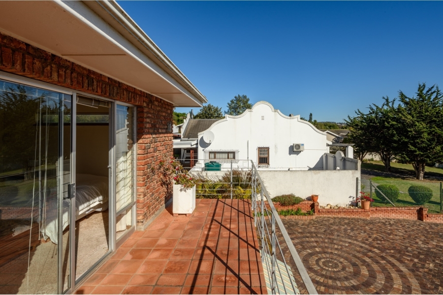 4 Bedroom Property for Sale in Walmer Heights Eastern Cape